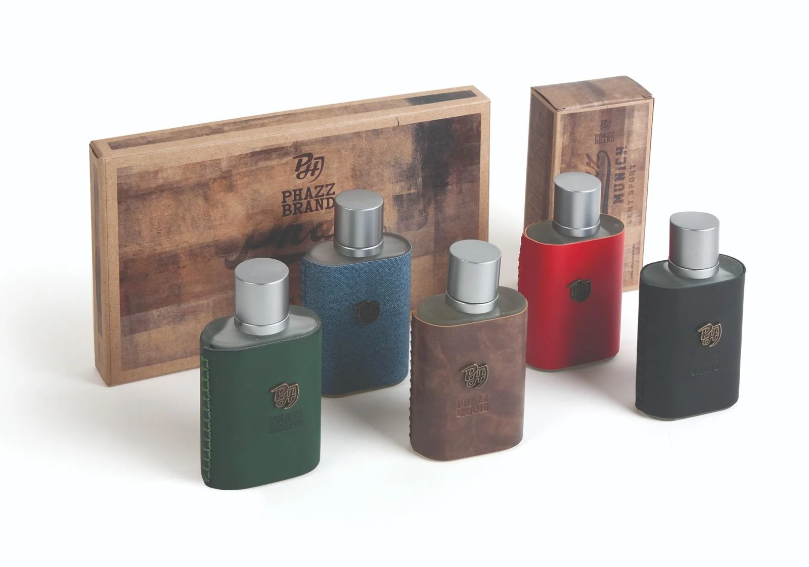 Phazz Brand – deri kaplı şişeler ve ahşap desenli kutu